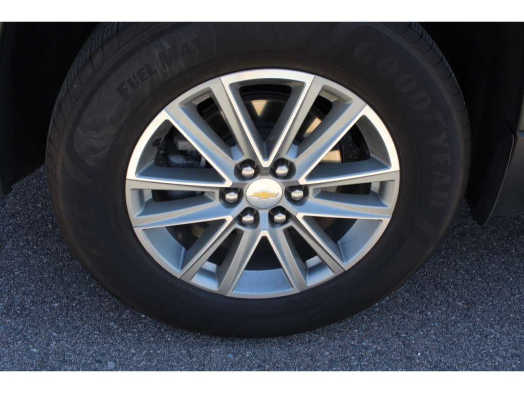 2023 Chevrolet Traverse Cloth photo 10