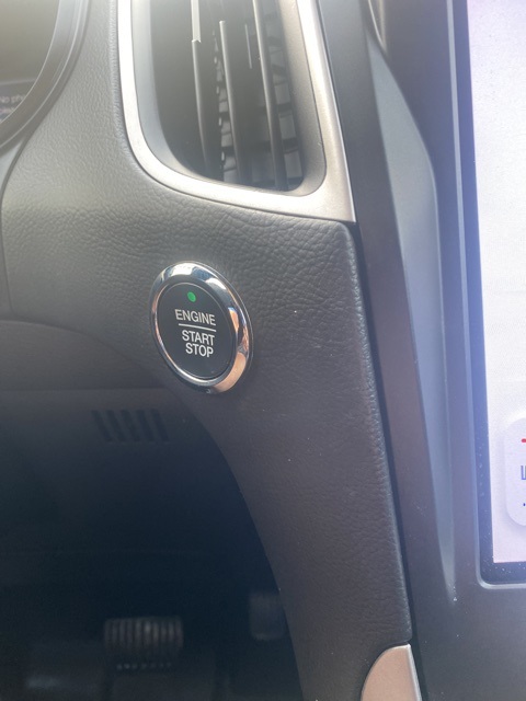 2022 Ford Edge SEL photo 25