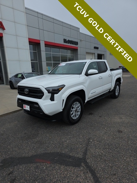 2025 Toyota Tacoma SR5's photo