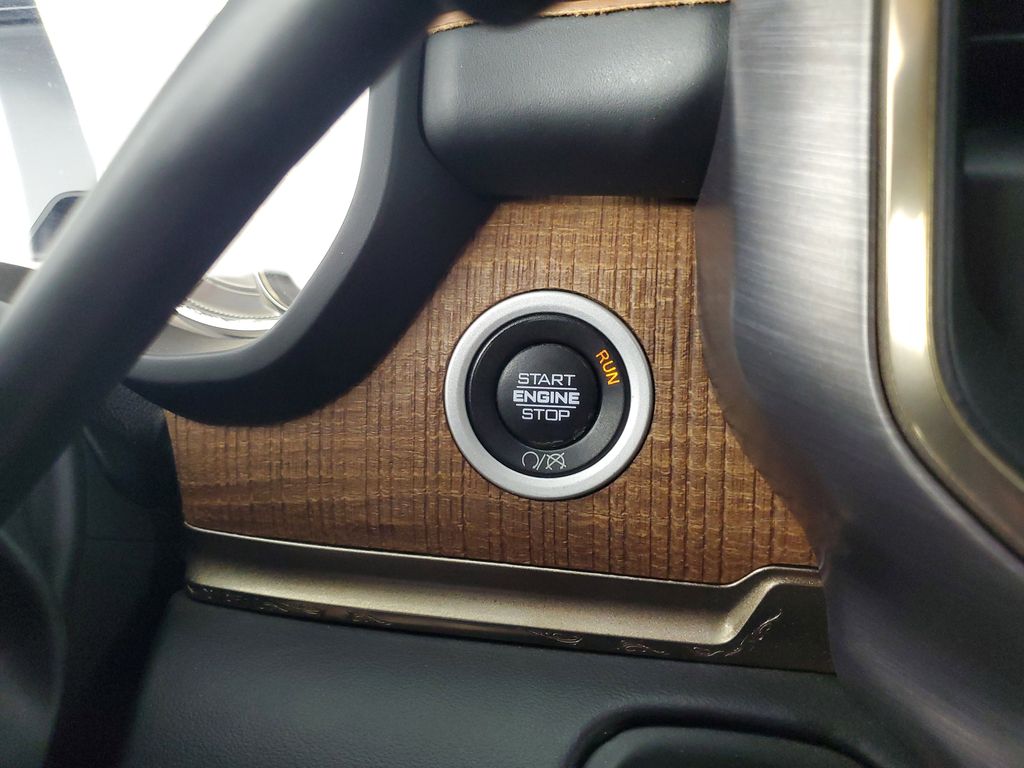 2019 Ram 2500 Laramie Longhorn photo 22