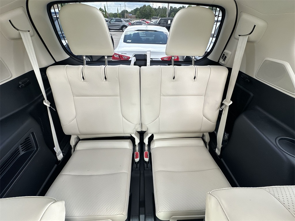 2023 Lexus GX 460 Luxury photo 24