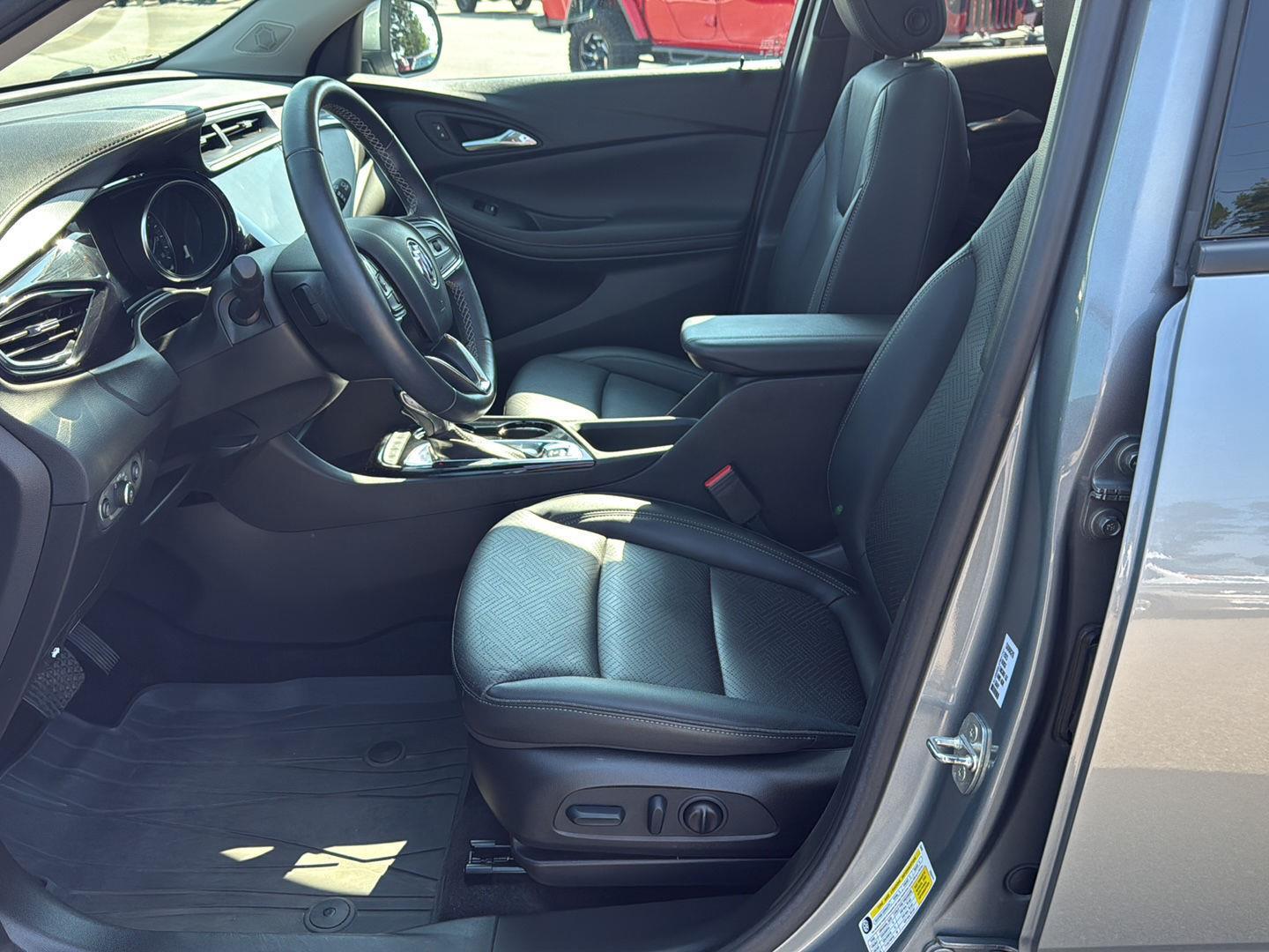 2023 Buick Encore Essence photo 10