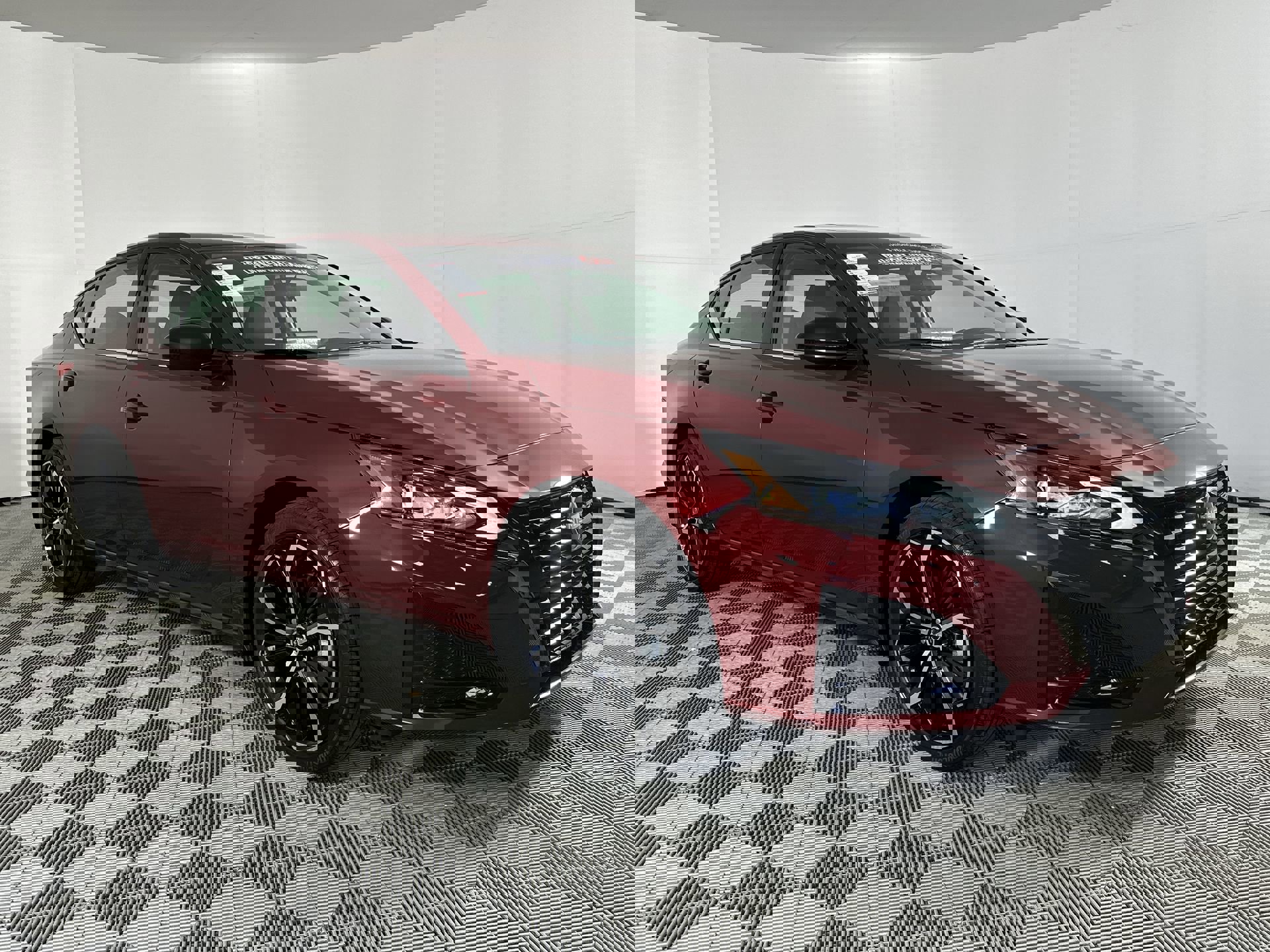 2025 Nissan Altima SR photo 2