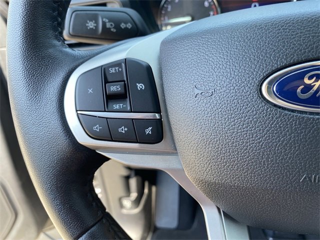2022 Ford Explorer XLT photo 35