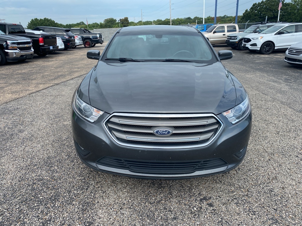 Used 2016 Ford Taurus SEL with VIN 1FAHP2E86GG143504 for sale in Kansas City