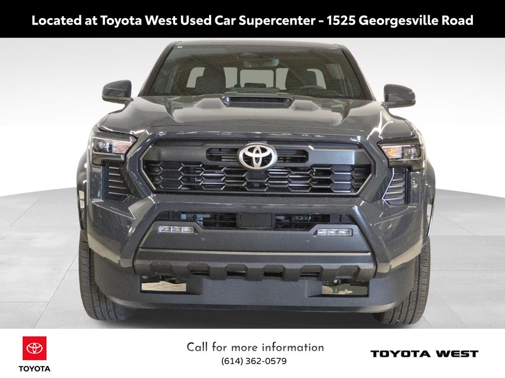 2025 Toyota Tacoma TRD Sport photo 2