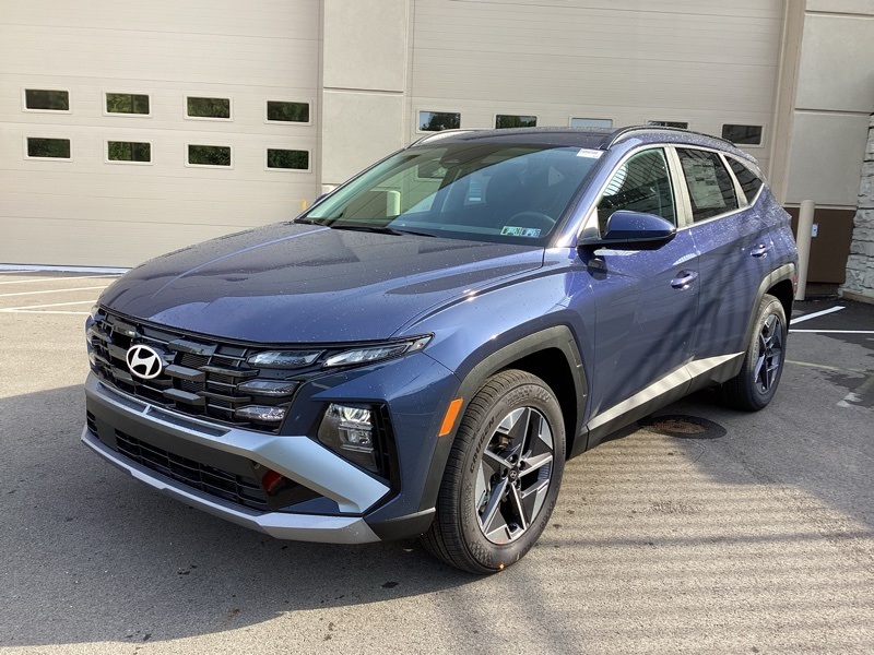 2025 Hyundai Tucson SEL photo 2