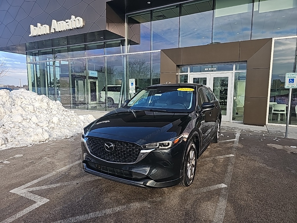 2024 Mazda CX-5 S Select Package's photo