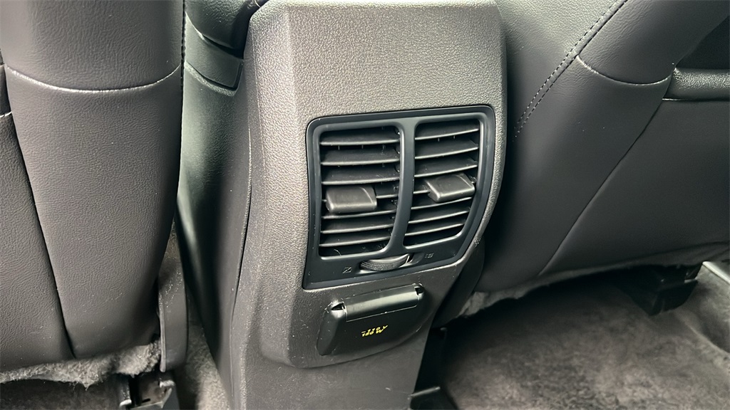2019 Ford Escape Titanium photo 8