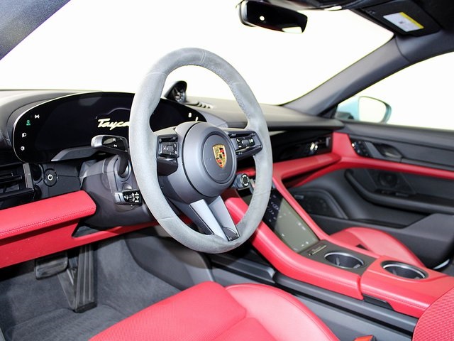 2021 Porsche Taycan 4S photo 4