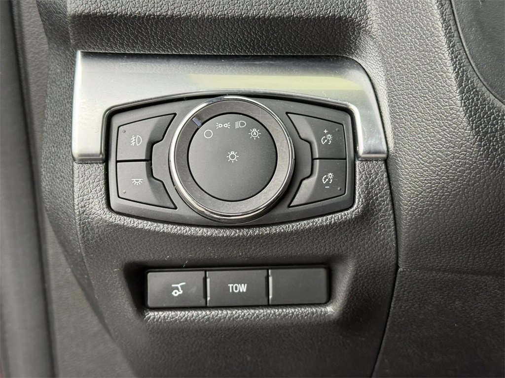 2019 FORD EXPLORER - Image 17