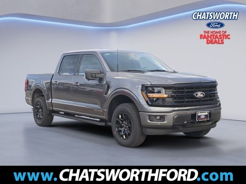 2025 Ford F-150 XLT's photo