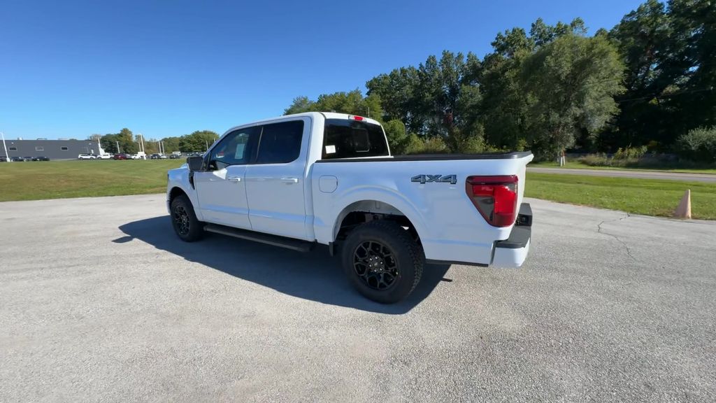 2025 Ford F-150 XLT photo 4