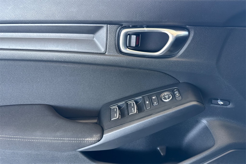 2025 Honda Civic Sport photo 9