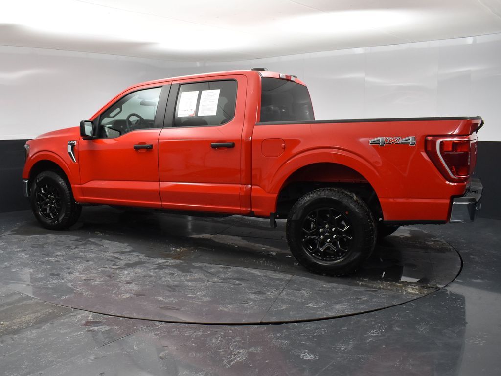 2023 Ford F-150 XLT photo 4
