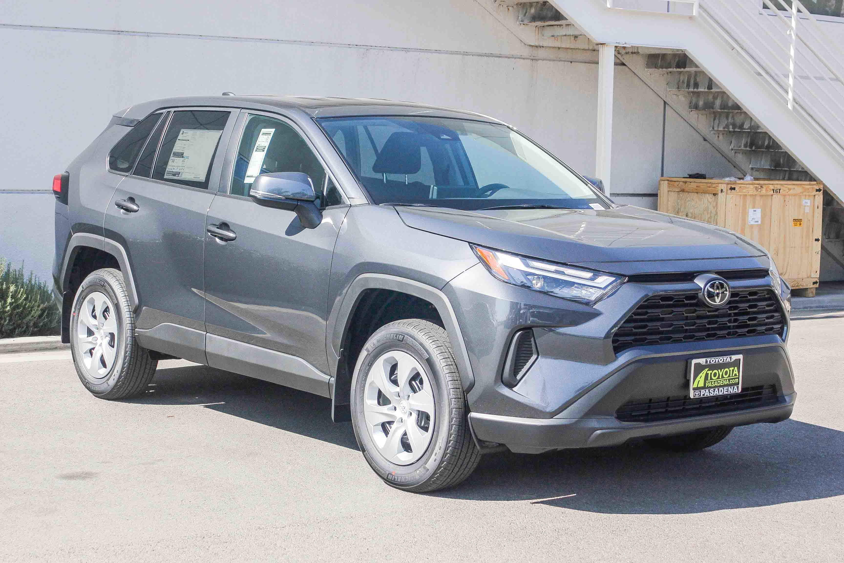 2025 Toyota RAV4 LE photo 3