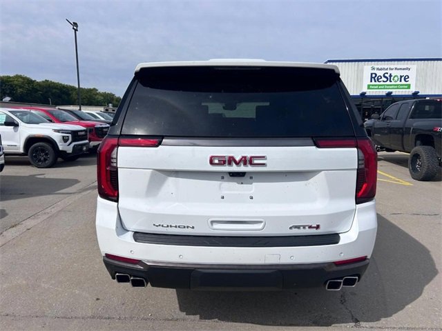2026 Gmc Yukon AT4 Ultimate photo 4