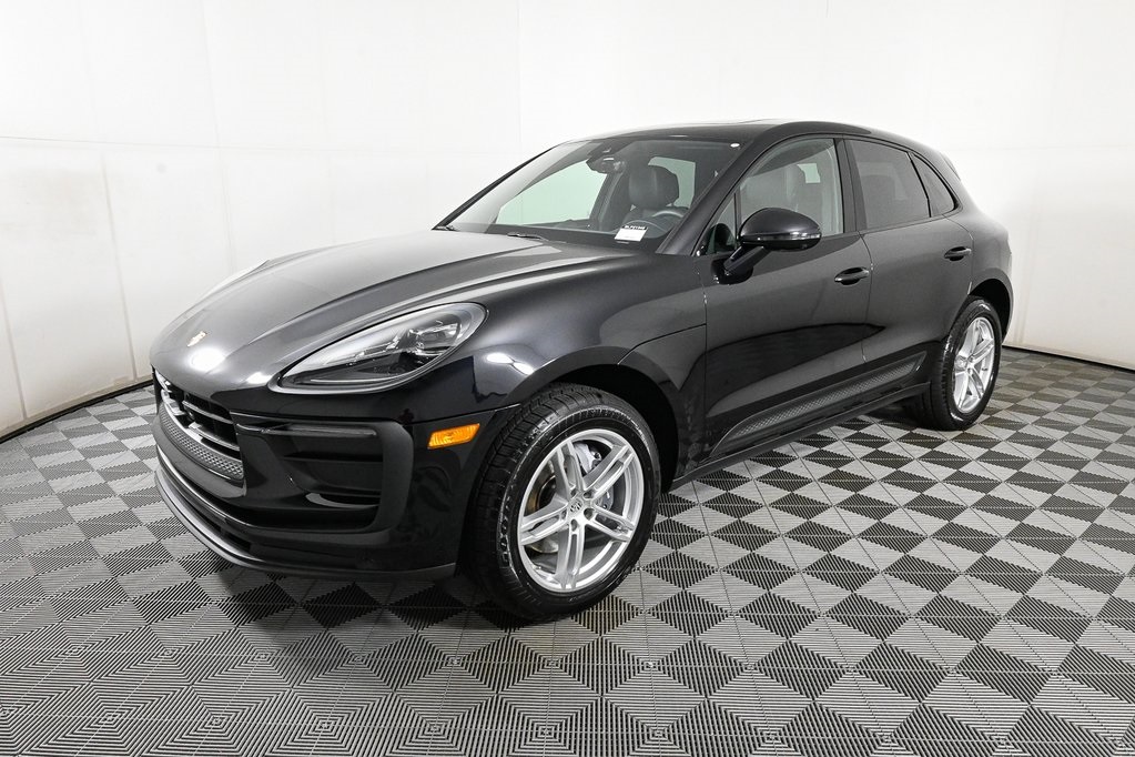 2025 Porsche Macan