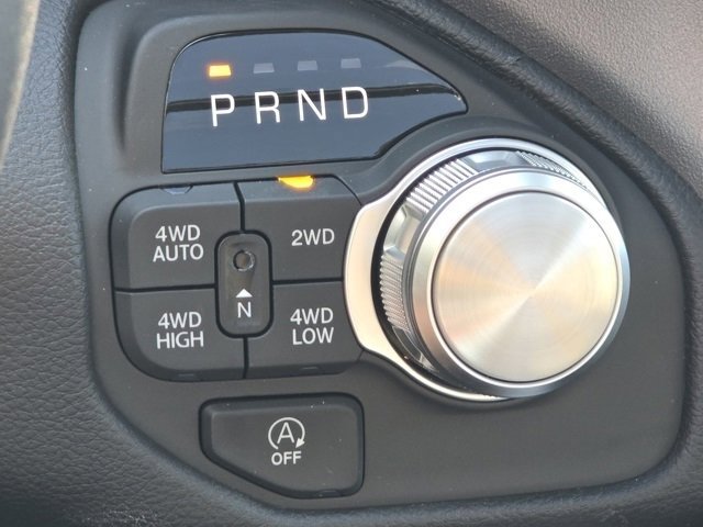 2026 Ram 1500 Laramie photo 16