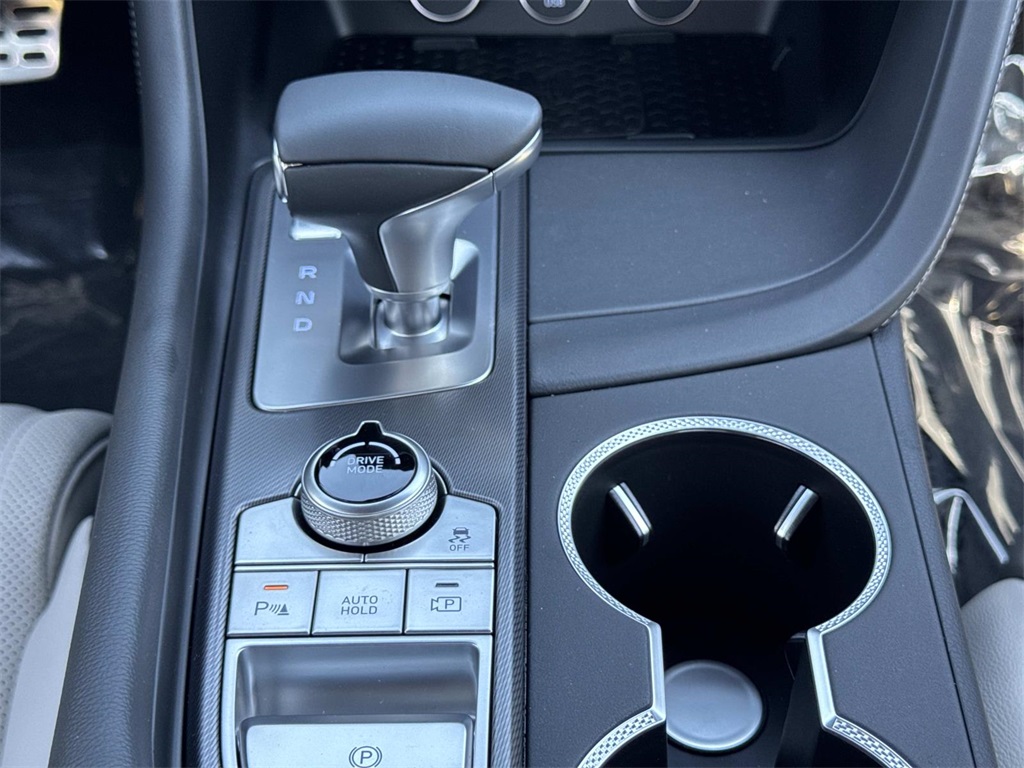 2026 Genesis G70 3.3T Sport Prestige photo 7