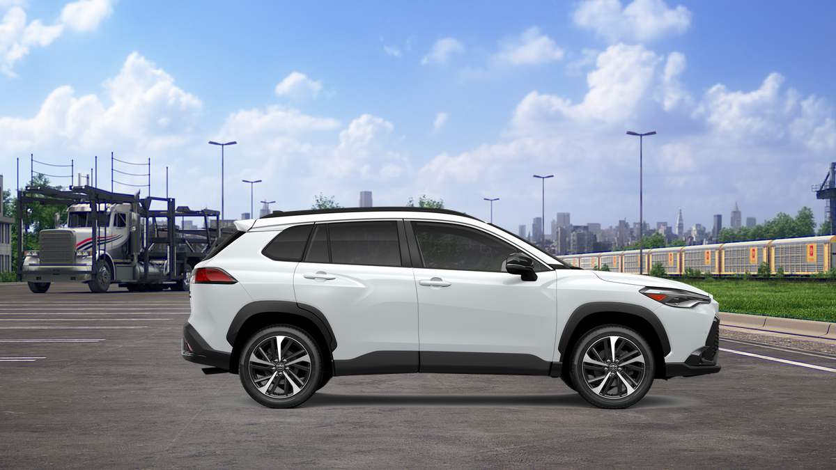 2025 Toyota Corolla Cross Hybrid XSE photo 9