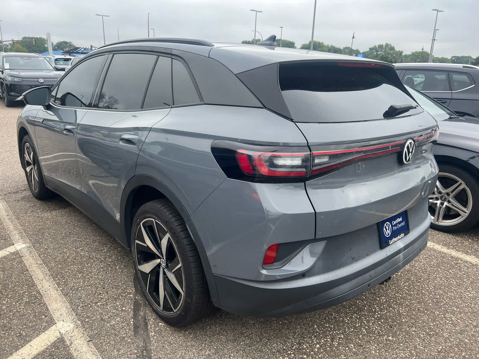 2023 Volkswagen ID.4 Pro S photo 4