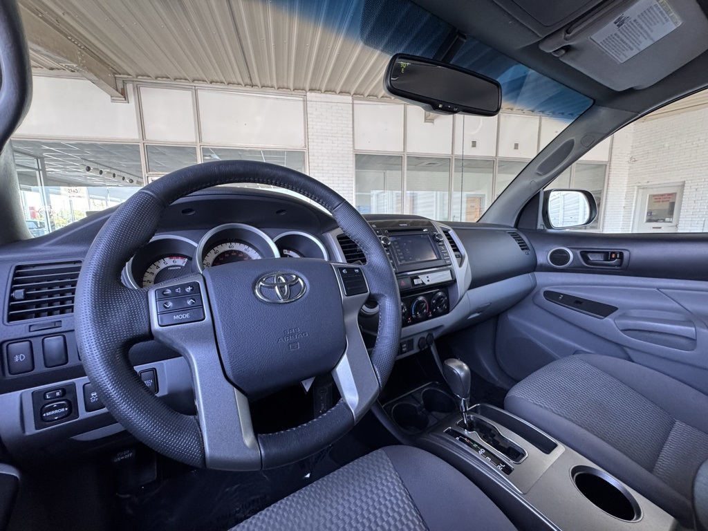 2013 Toyota Tacoma Base V6 photo 10