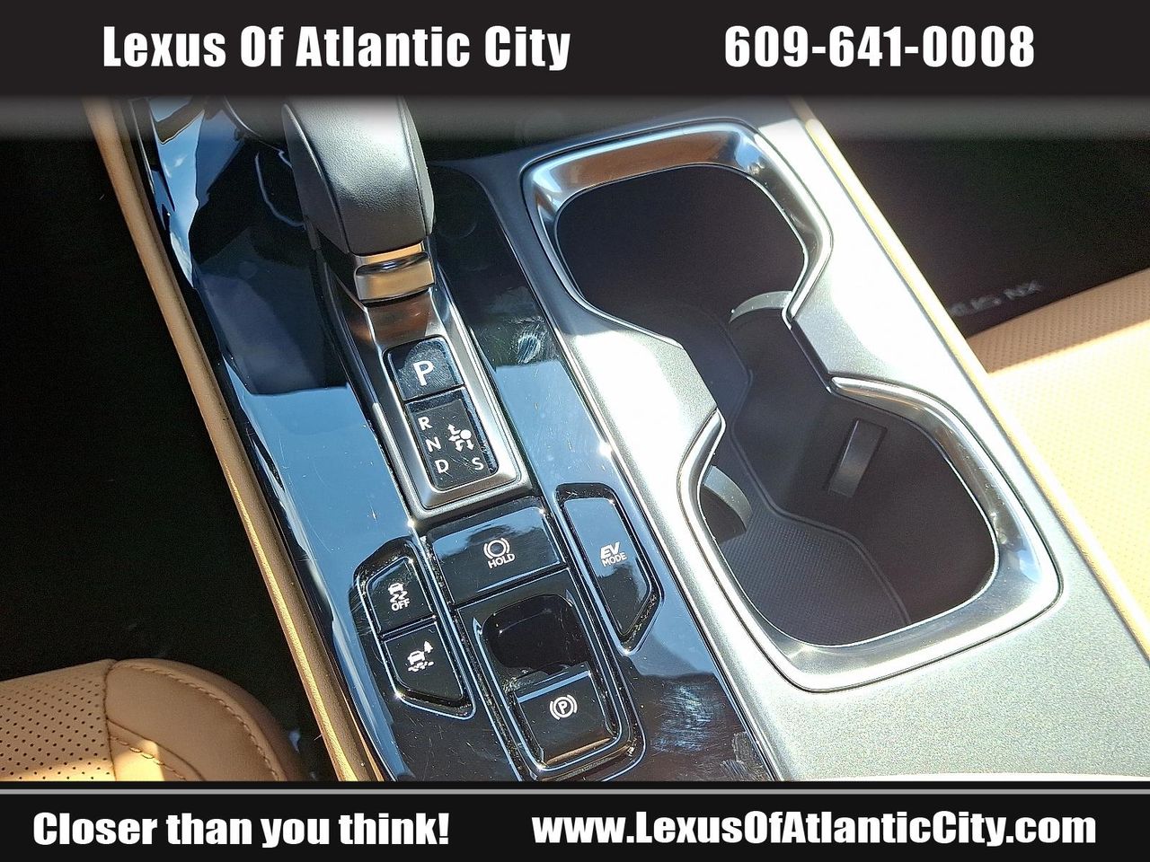 2025 Lexus NX 350h Premium photo 15