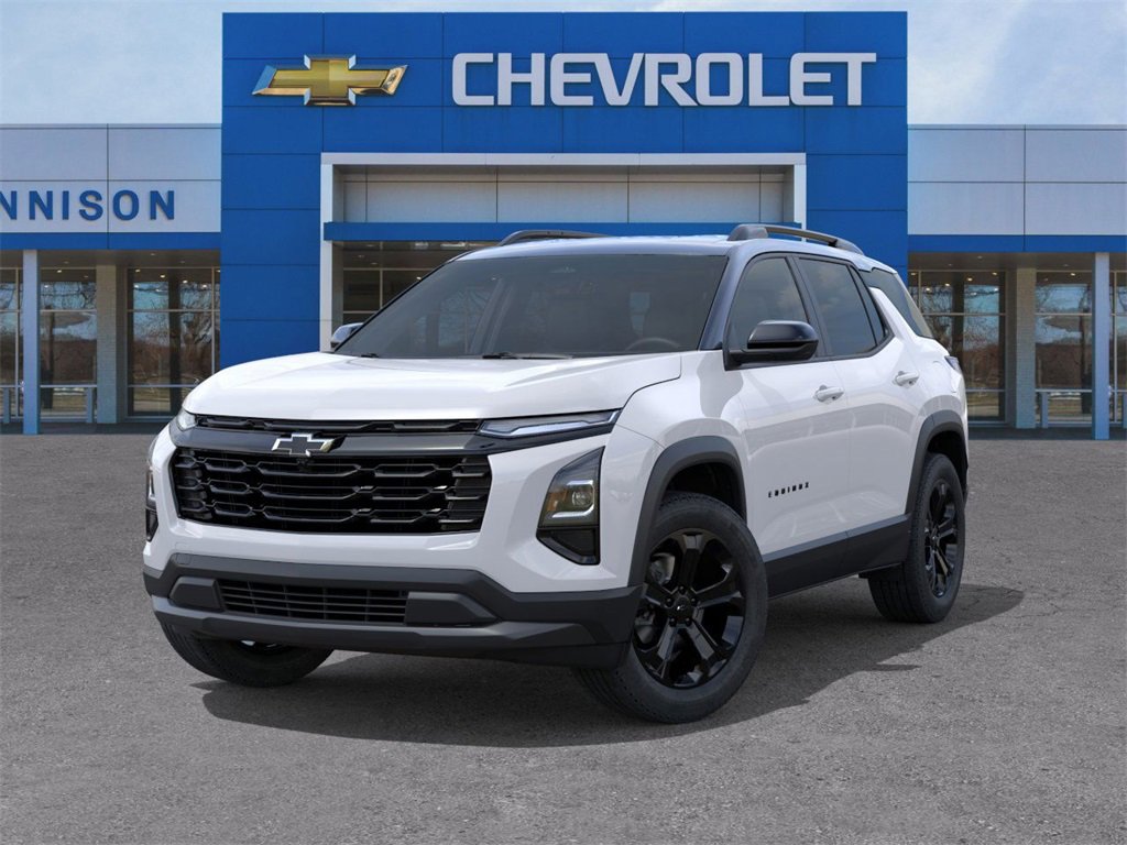 2026 Chevrolet Equinox LT photo 2