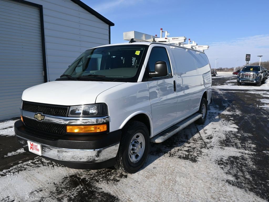 Used 2020 Chevrolet Express Cargo Work Van with VIN 1GCWGAFG8L1227936 for sale in Monticello, Minnesota