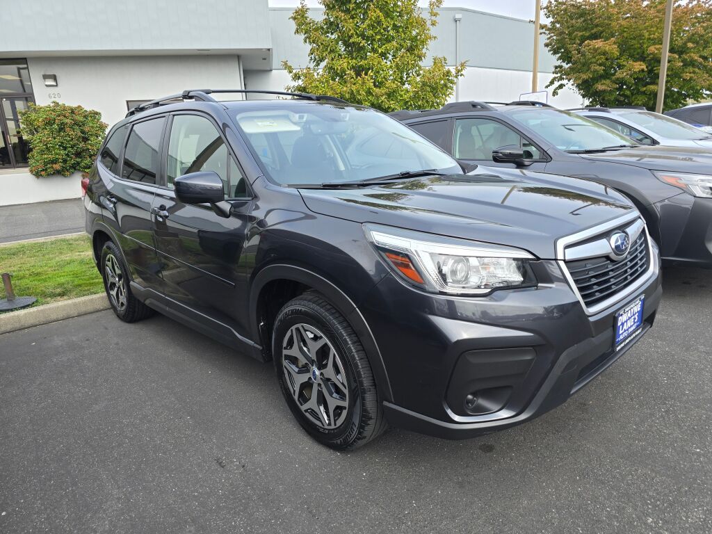 2019 Subaru Forester Premium photo 2