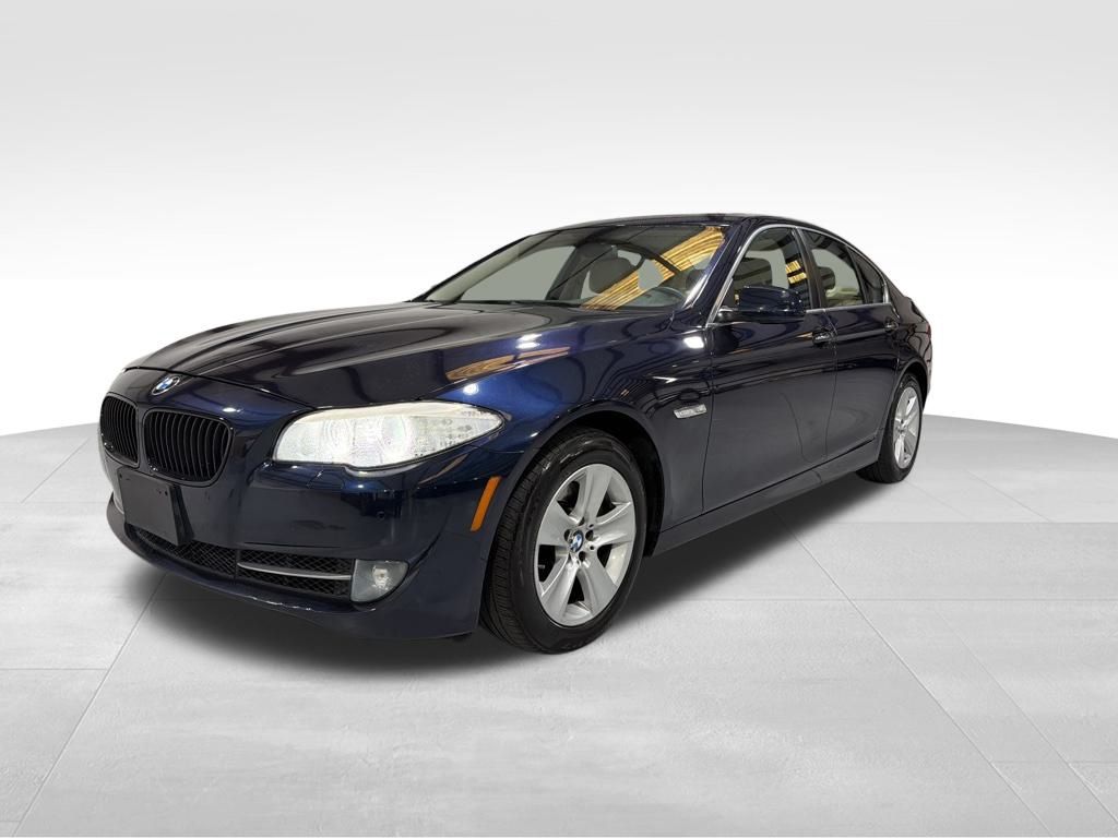 2013 BMW 5 Series 528i