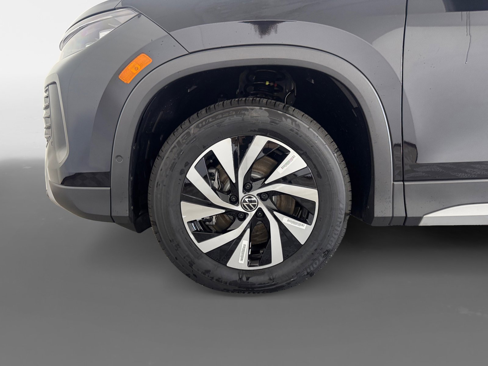 2025 Volkswagen Tiguan S photo 11