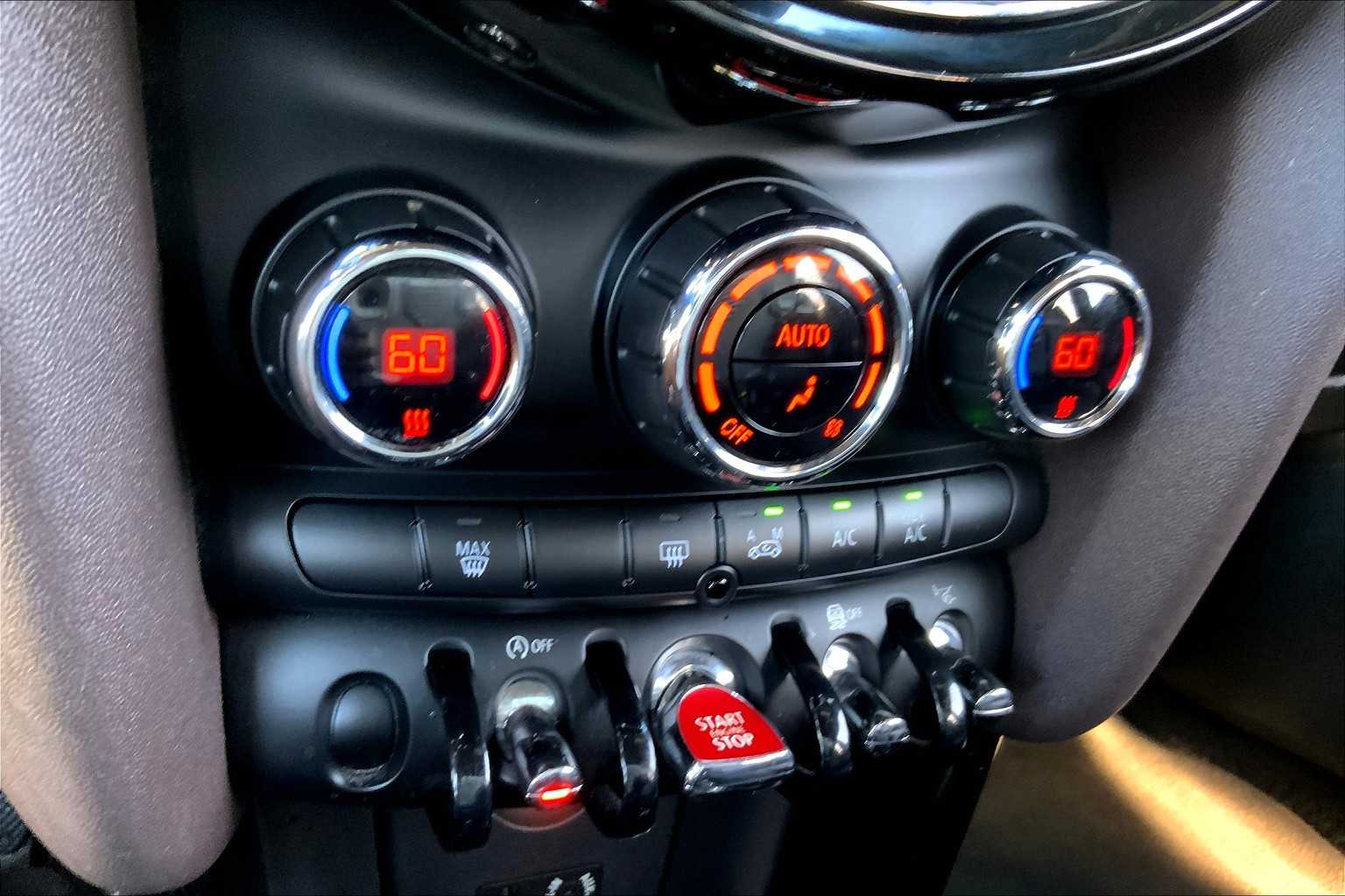 2016 Mini Cooper Hardtop 4 Door S photo 28