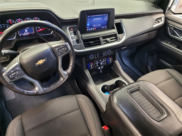 2023 Chevrolet Suburban LS photo 7