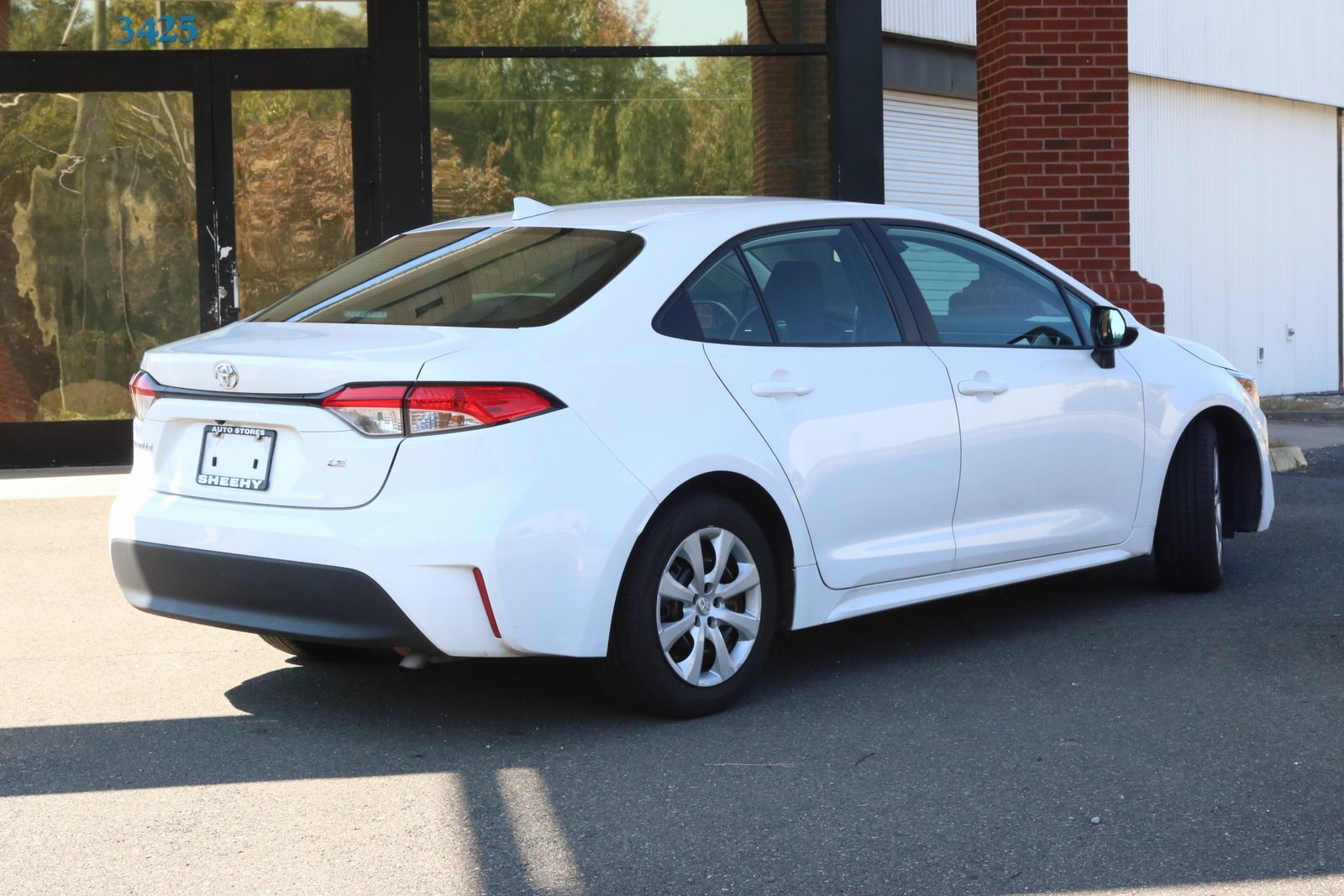 2023 Toyota Corolla LE photo 11