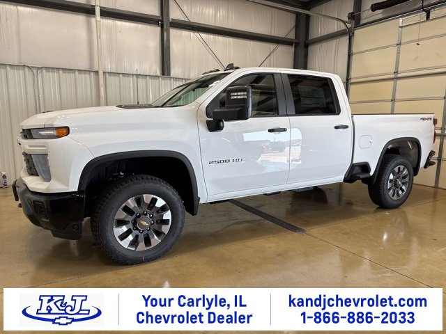 2025 Chevrolet Silverado 2500HD Custom's photo