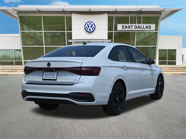 2025 Volkswagen Jetta 1.5T SE photo 3