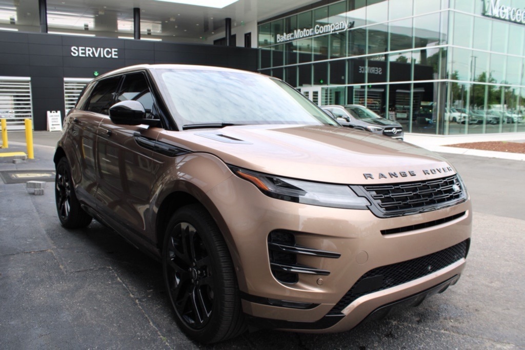 2024 Land Rover Range Rover Evoque Dynamic SE photo 8