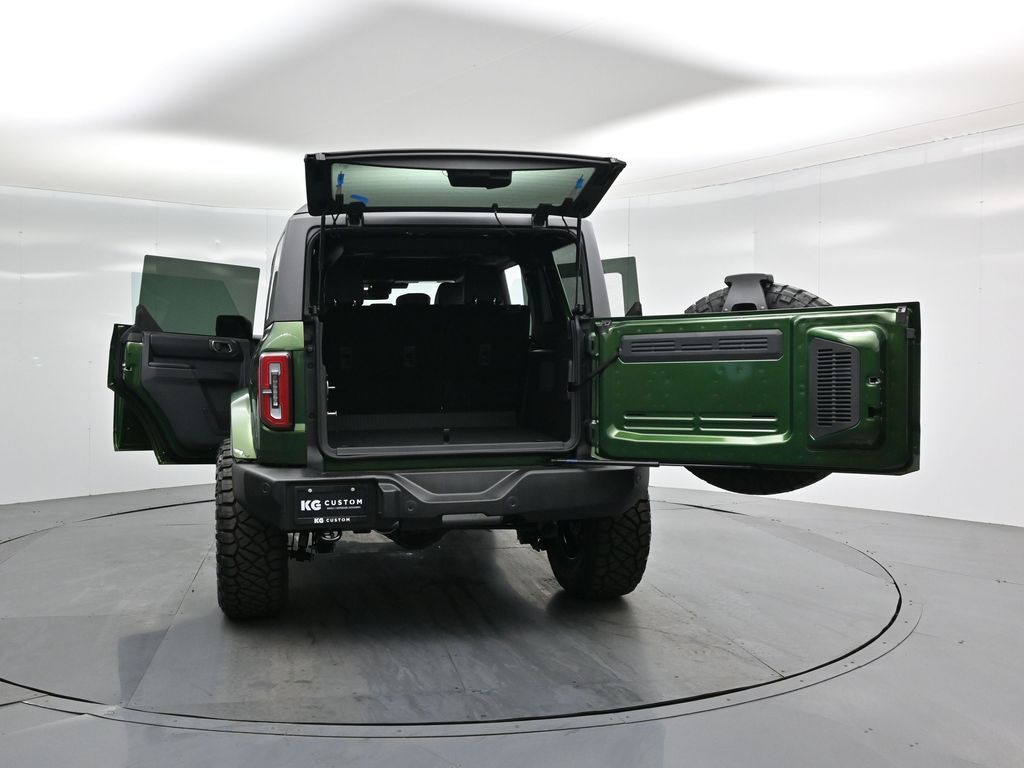 2025 Ford Bronco Outer Banks photo 31