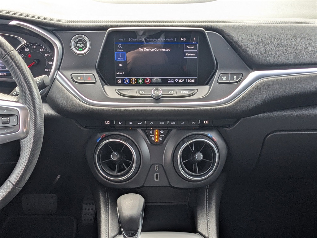 2022 Chevrolet Blazer 2LT photo 18