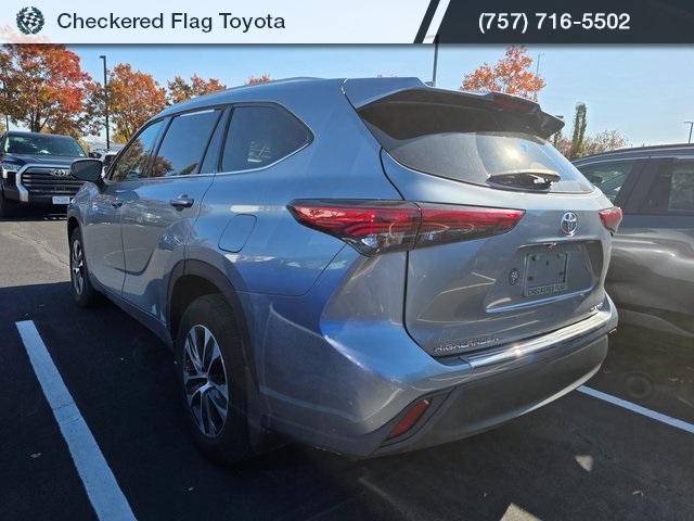 2022 Toyota Highlander XLE photo 4