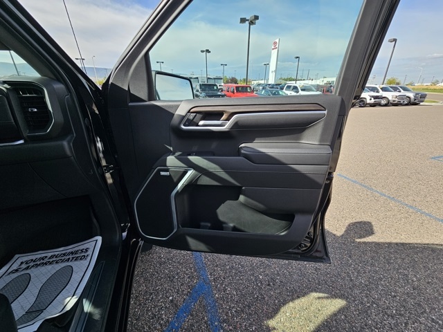 2022 Chevrolet Silverado 1500 RST photo 16