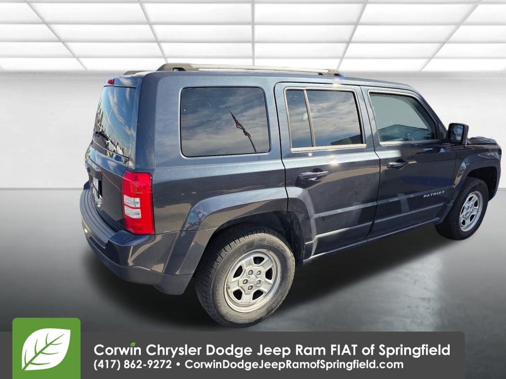 2014 Jeep Patriot Sport photo 2