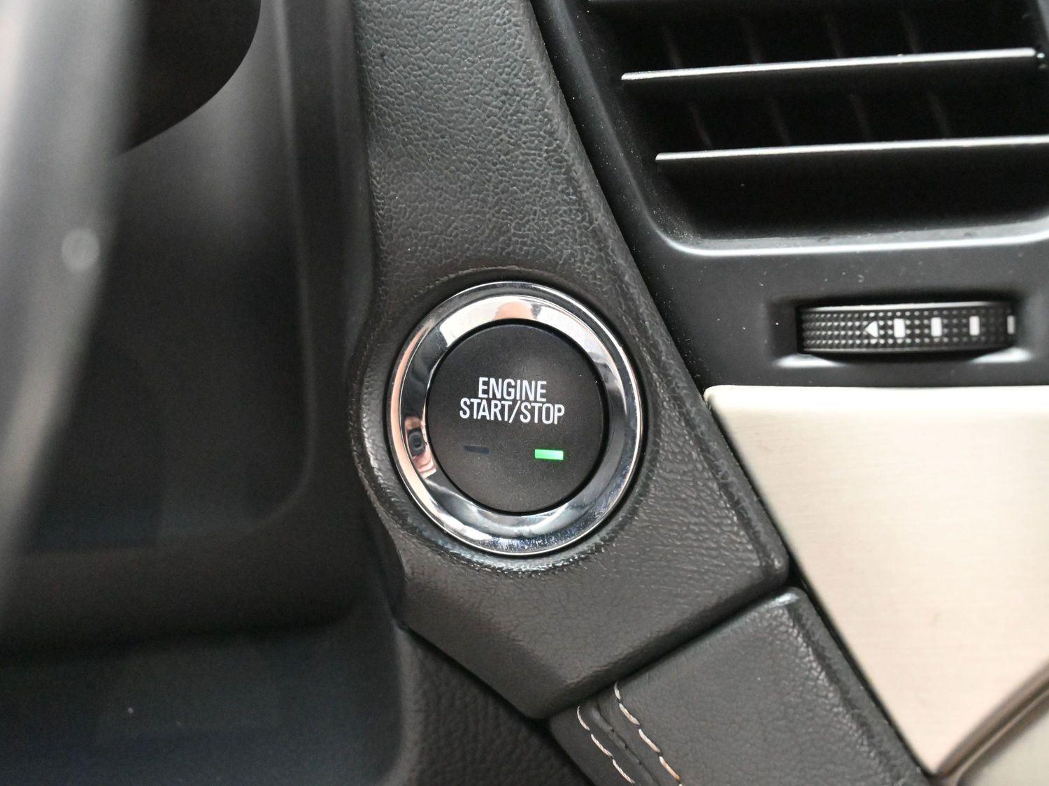 2020 Gmc Yukon Denali photo 24