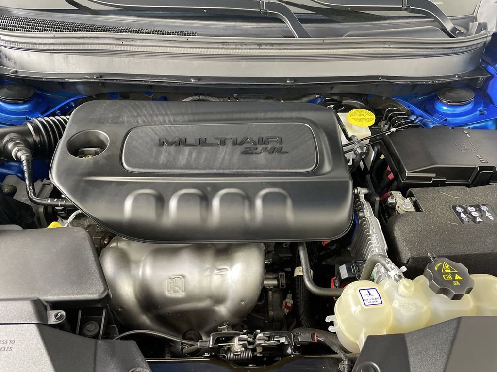 2023 Jeep Cherokee Altitude Lux photo 28