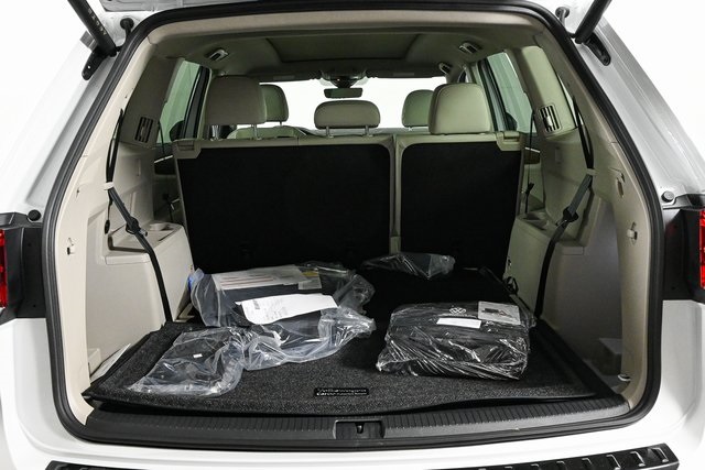 2026 Volkswagen Atlas SE Technology photo 28