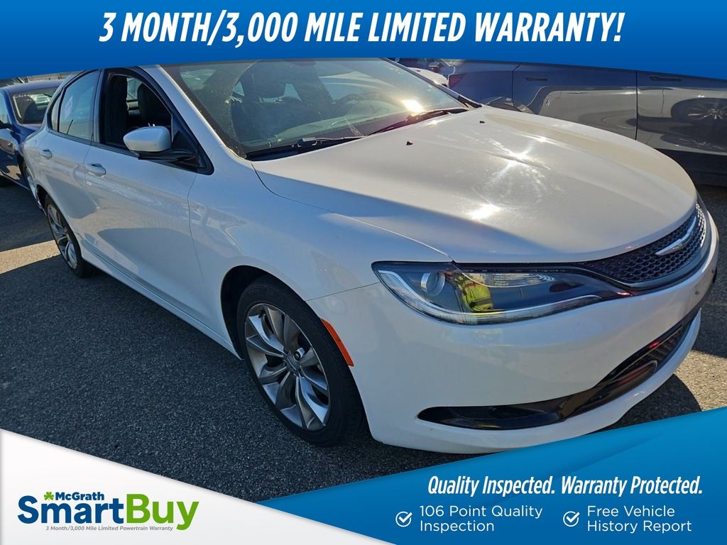 2016 Chrysler 200 S's photo