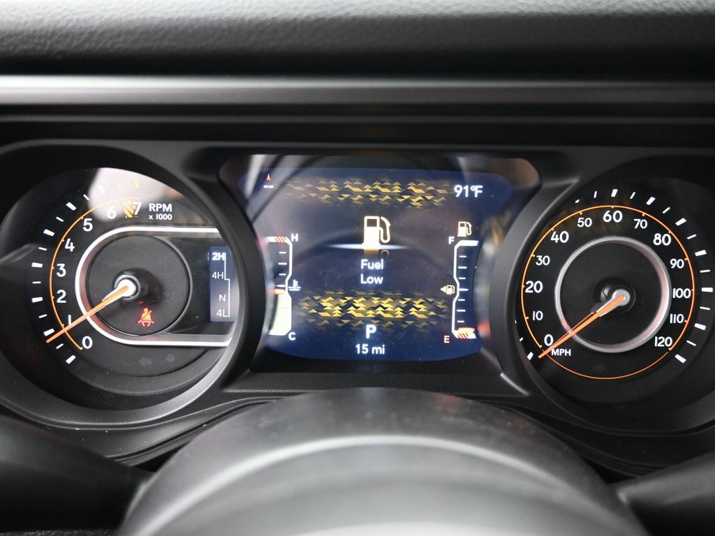 2024 Jeep Gladiator Jeep Beach's photo