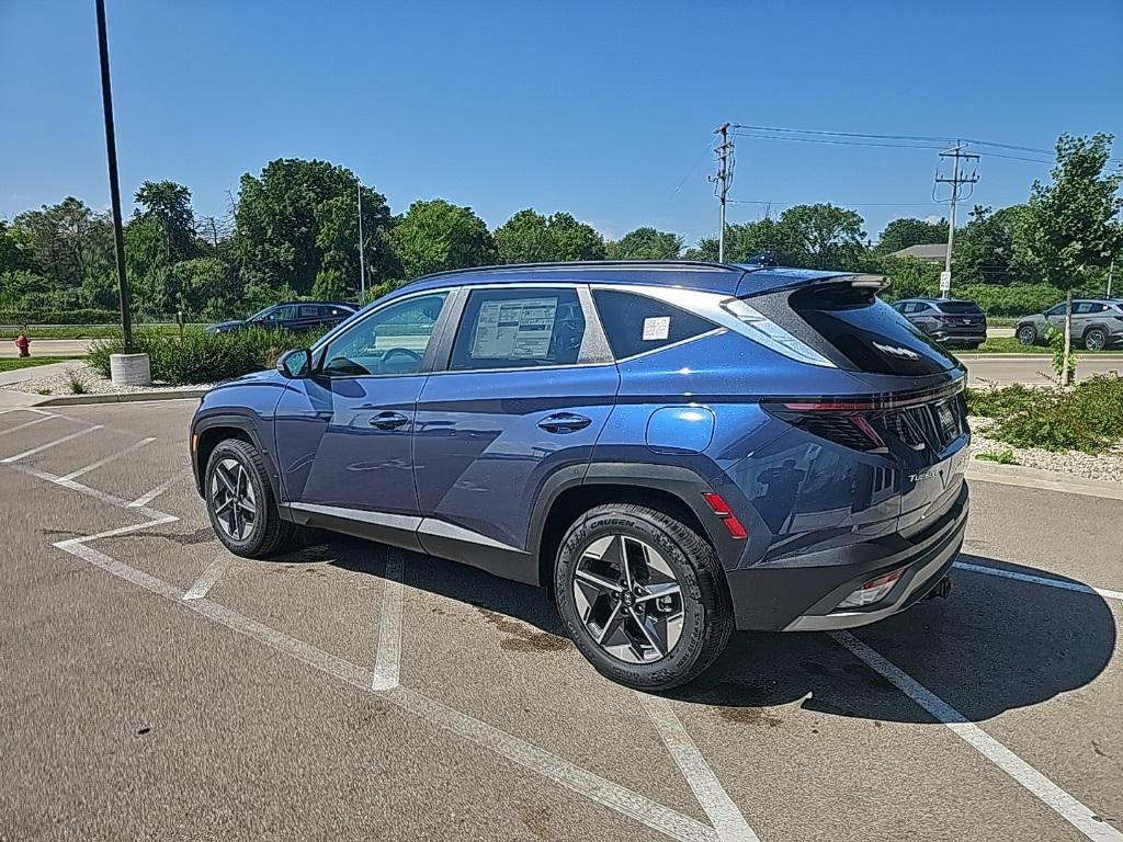 2025 Hyundai Tucson SEL Convenience photo 3